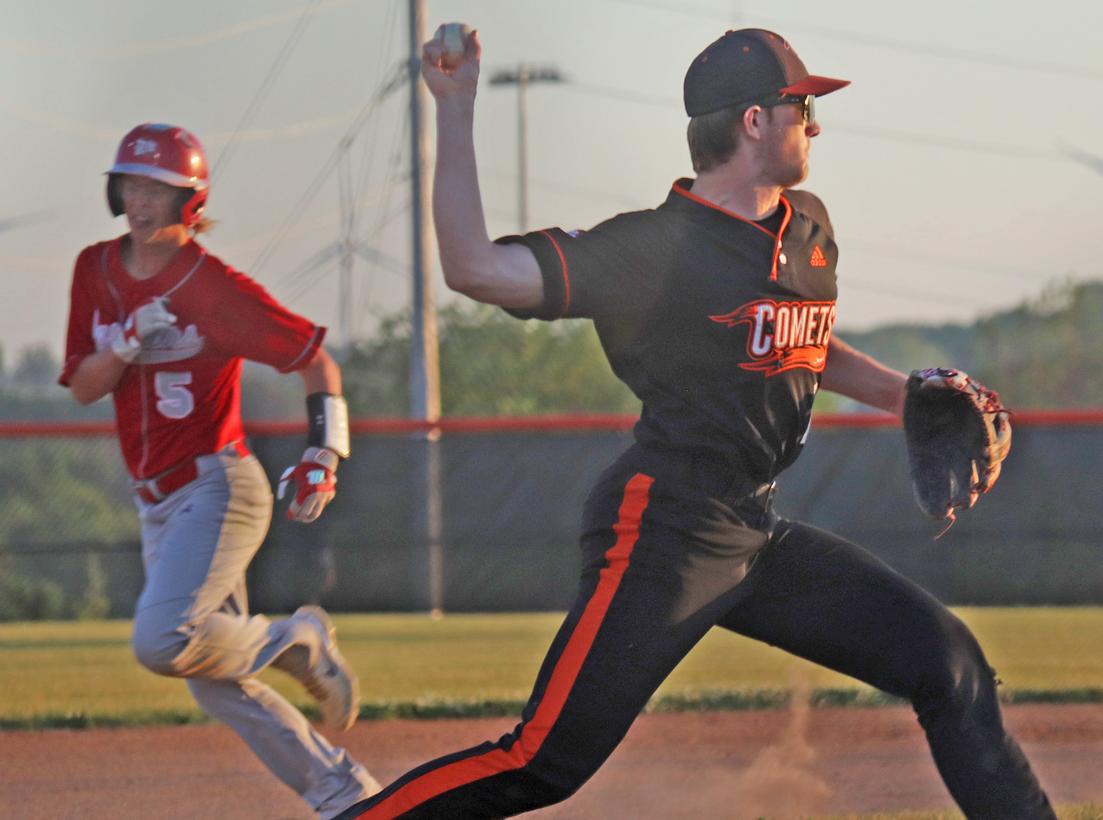 Kayden Blunt named to All-Northeast Iowa Conference Baseball Second Team