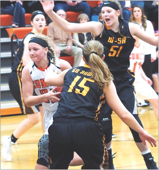 Sindlinger leads Comets in a home battle with Go-Hawks