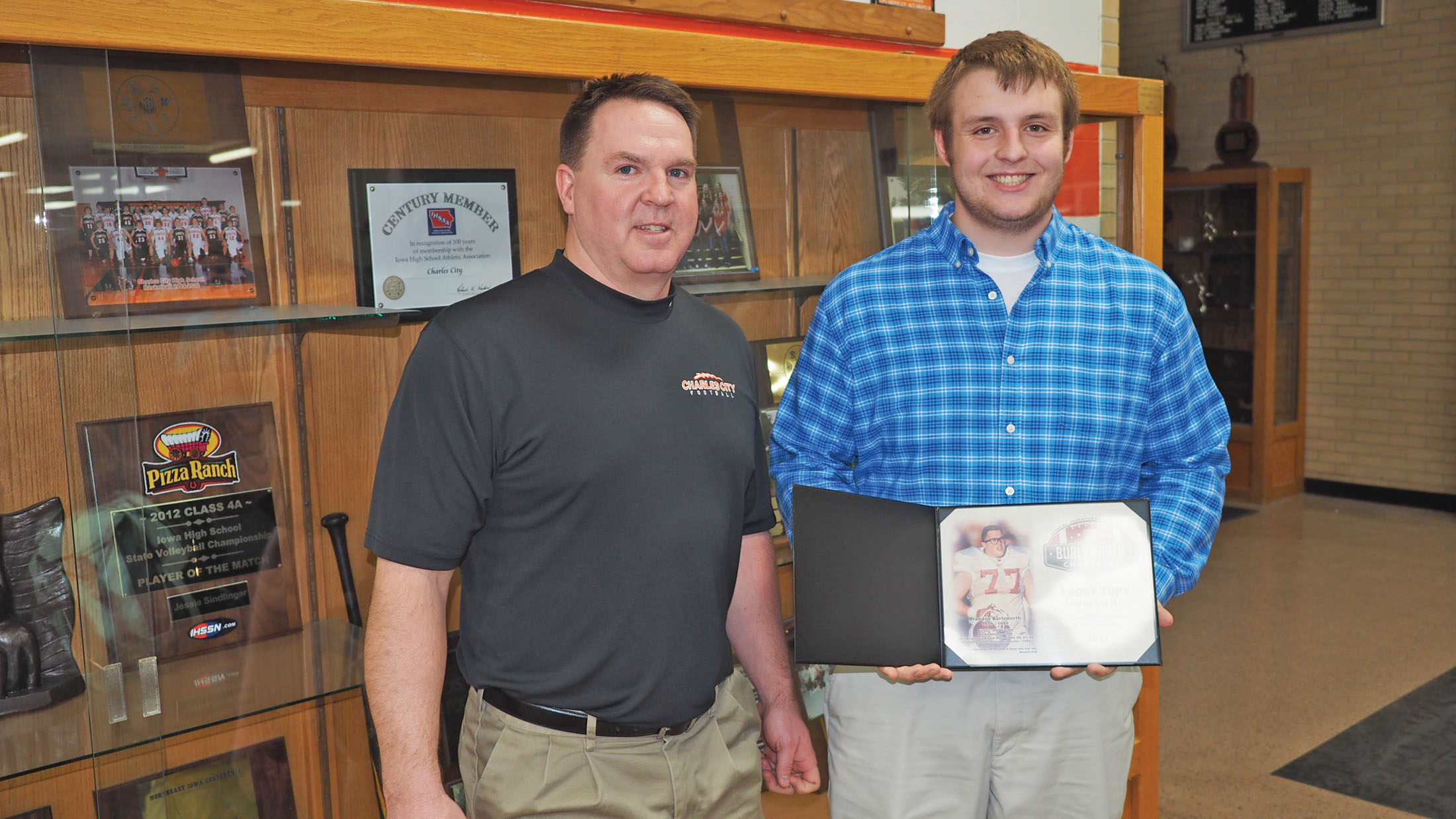 Tupy receives Burlsworth Character Award