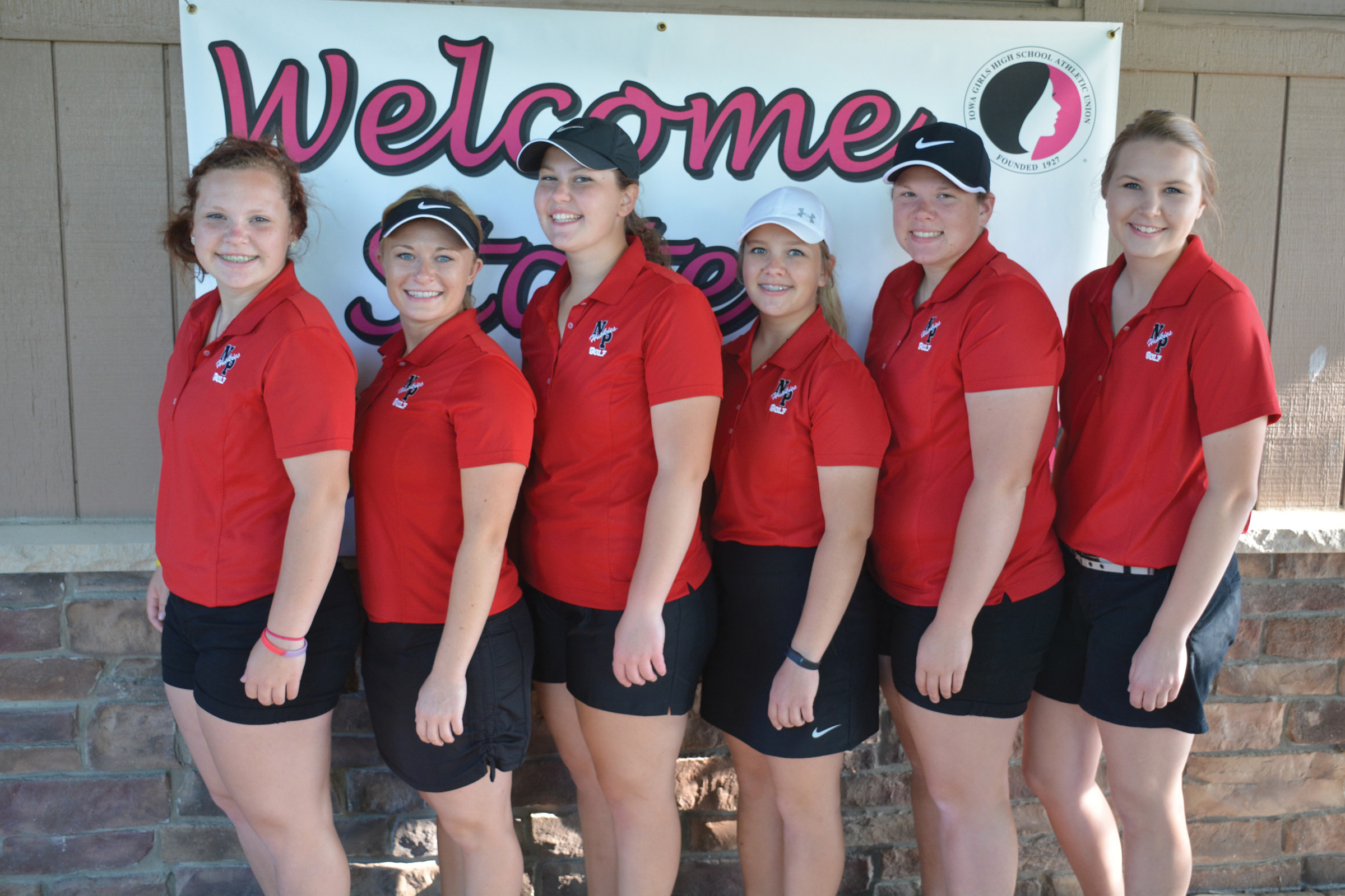 Strong finish bumps Huskies up to seventh at girls golf state tournament