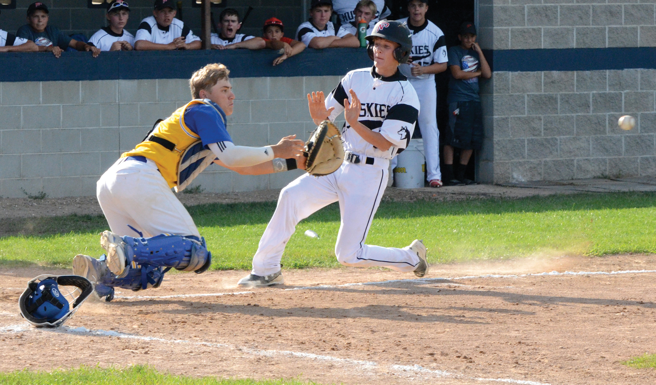 Huskies lose heart-breaker to No. 2-ranked Don Bosco