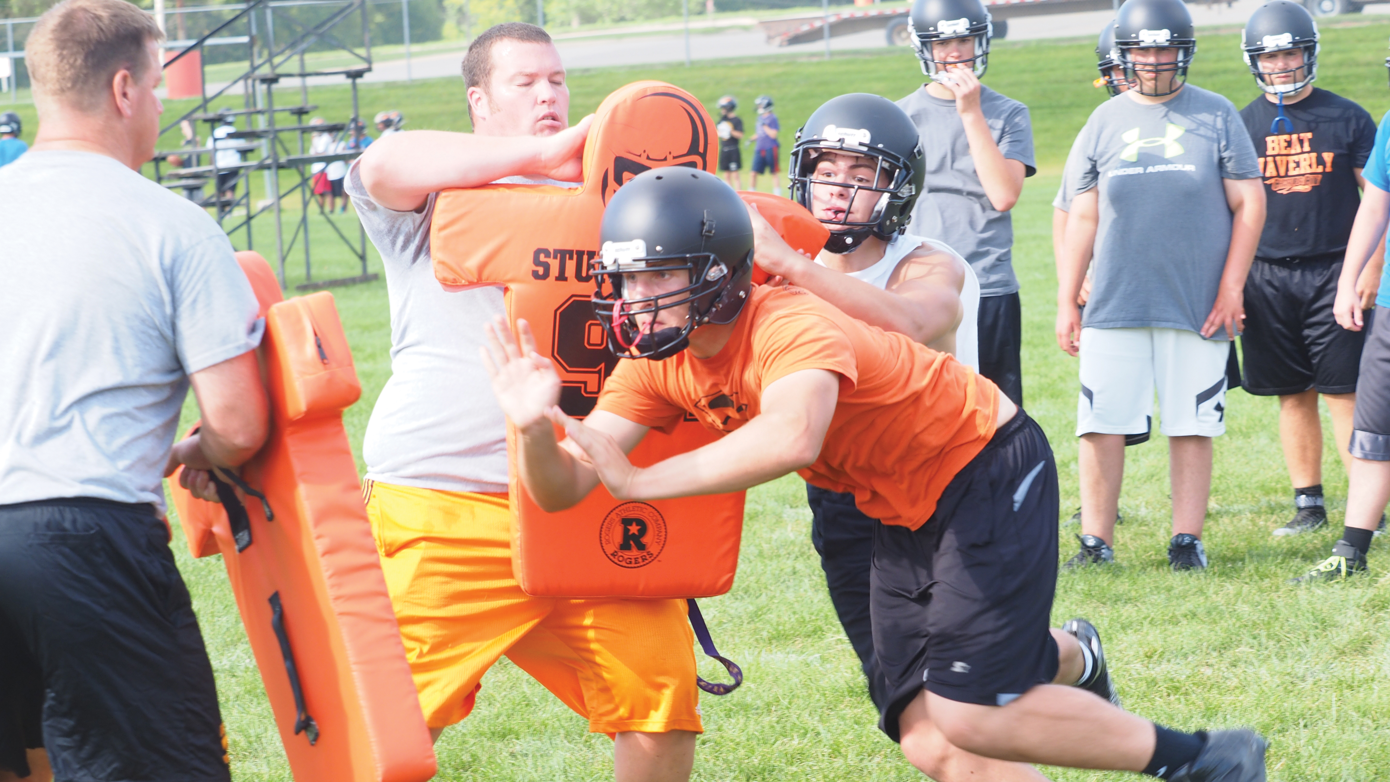 Comets hold first football practice