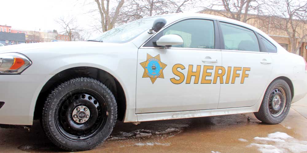 Floyd County Sheriff’s Office serves two search warrants