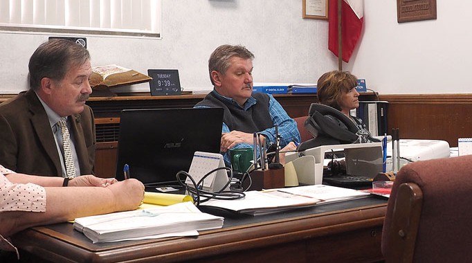 Supervisors discuss who speaks for the board