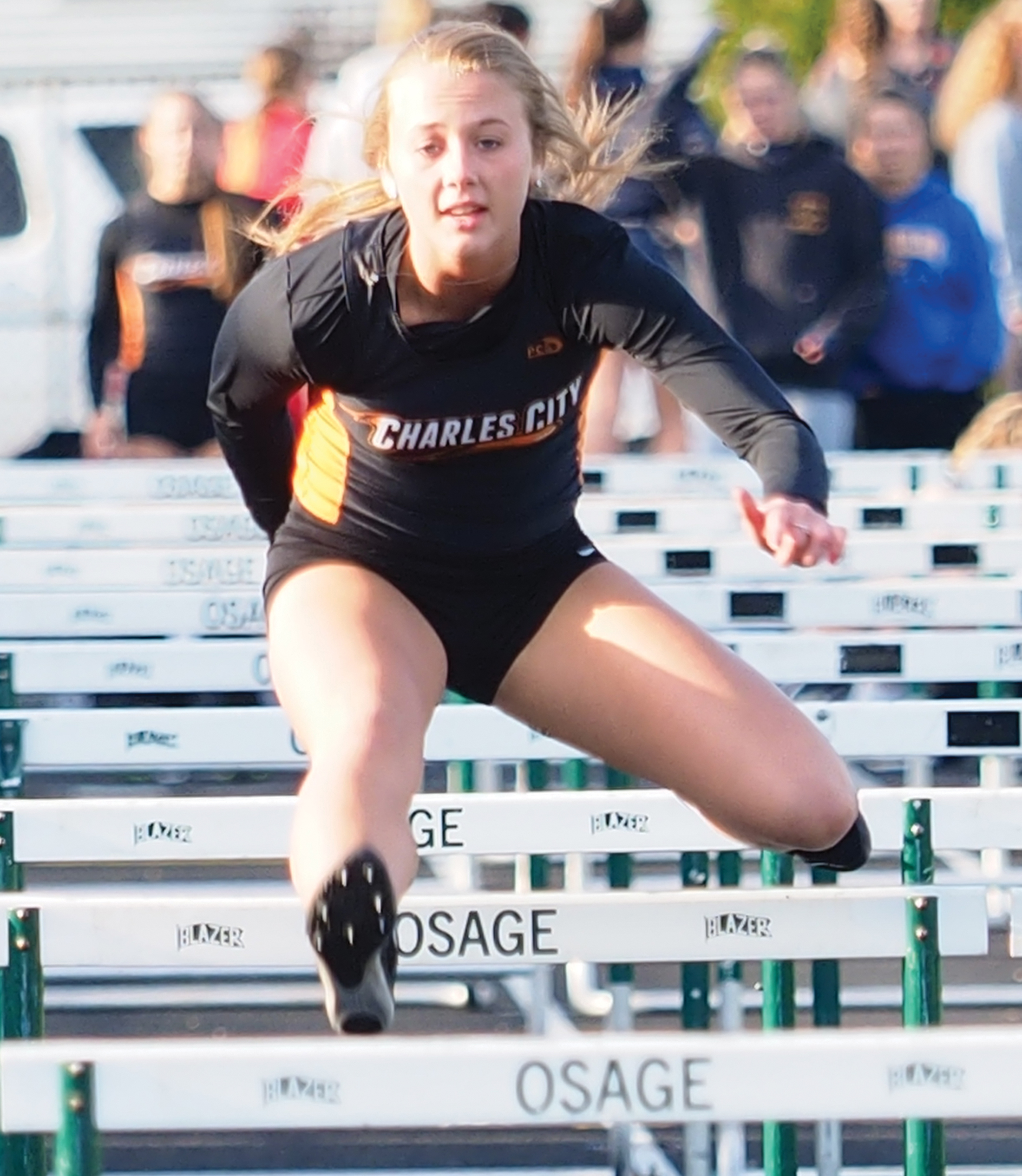 CC shuttle hurdle relay sets Osage Invitational record; Comets take first overall