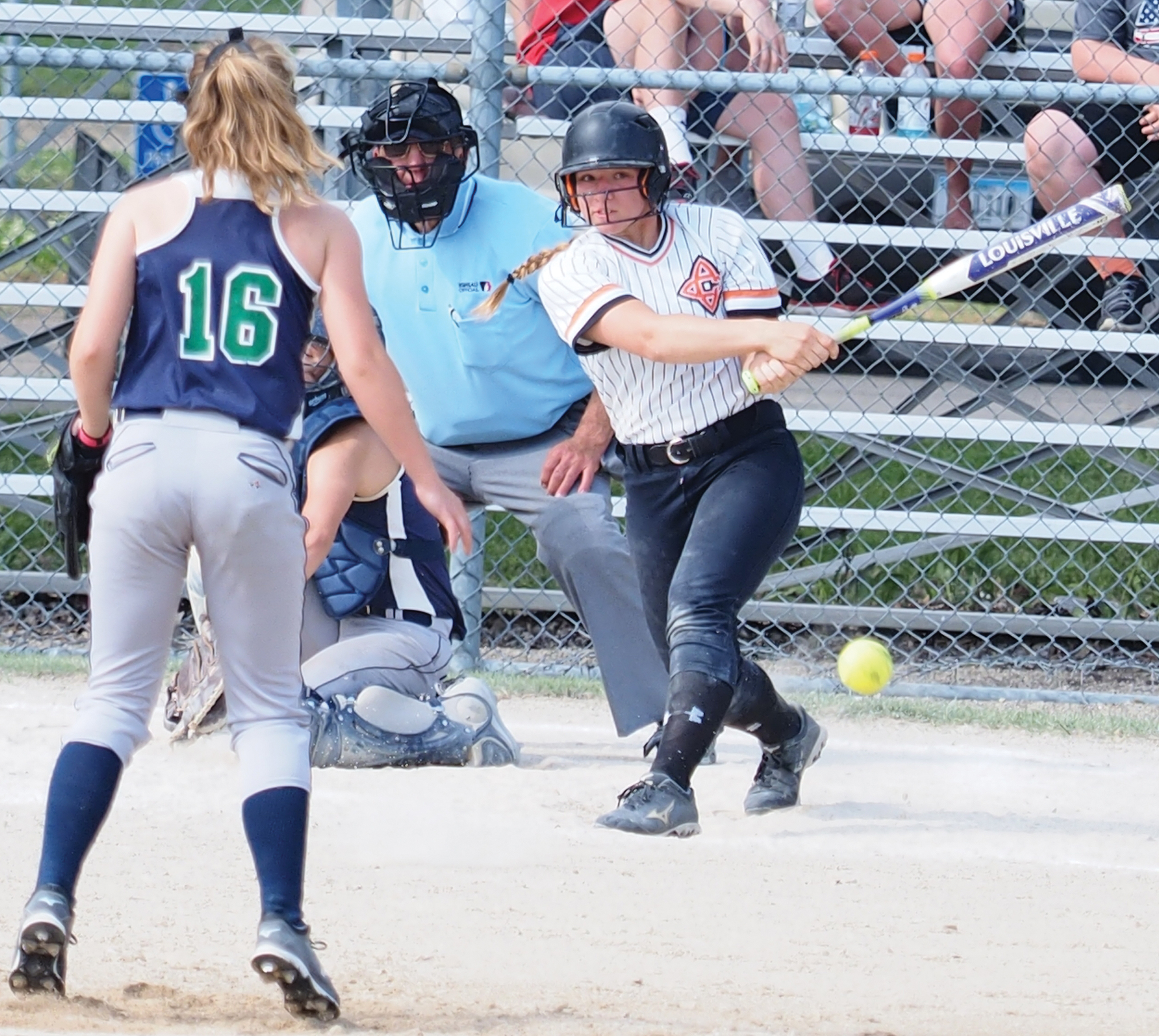 Comets beat state-ranked Bearcats in Newton Softball Classic finale