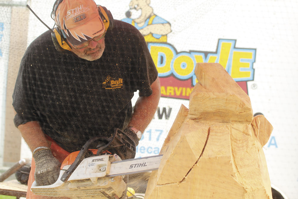 Guiding the chainsaw in Pat Doyle’s creations