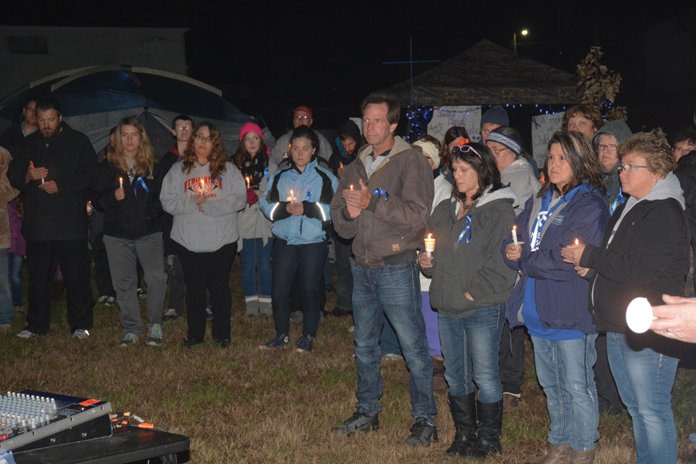 Candlelight vigil honors Alta Vista child
