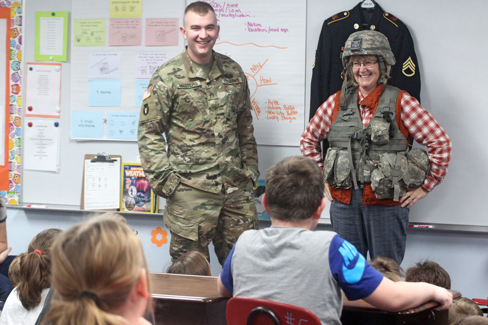 GALLERY: Veterans’ experiences come to life for fourth grade students