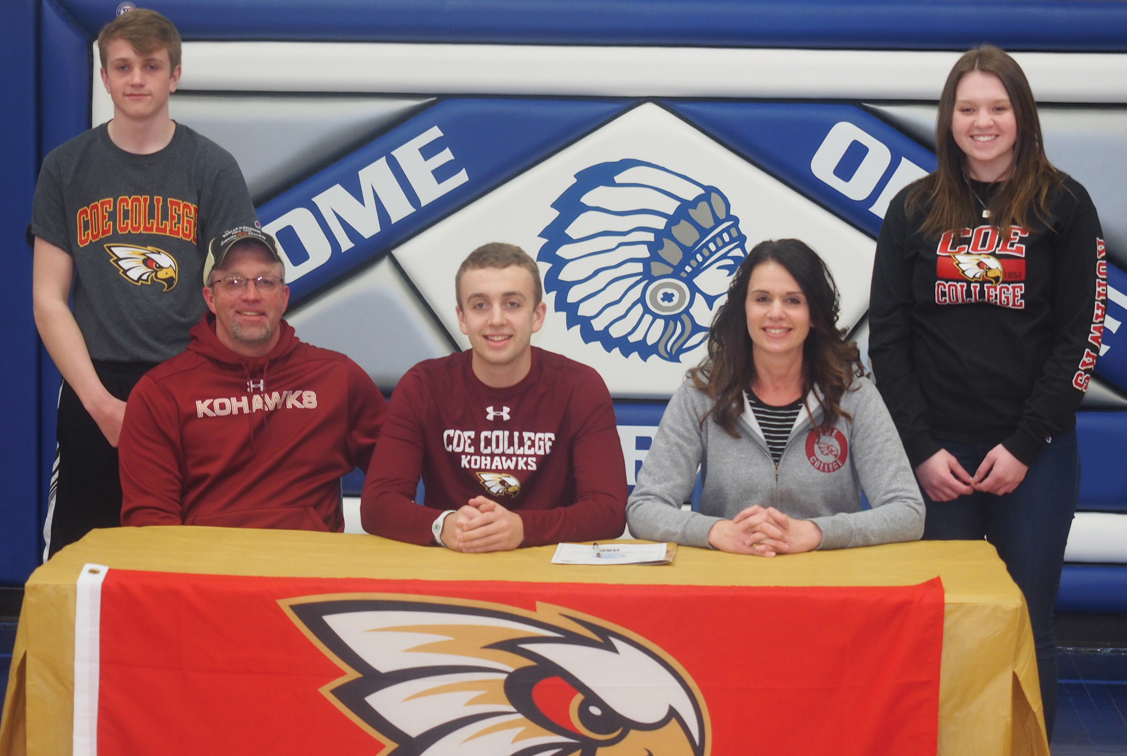 Rockford’s Zach Bushbaum to play basketball for Coe College