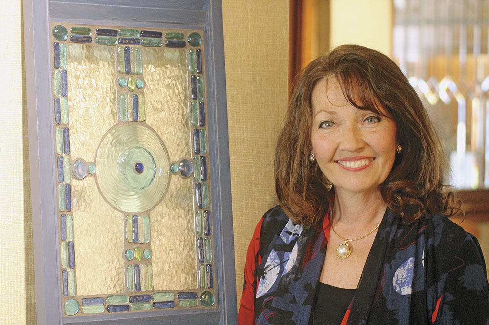 World-traveled stained-glass artist to be featured at CCAC