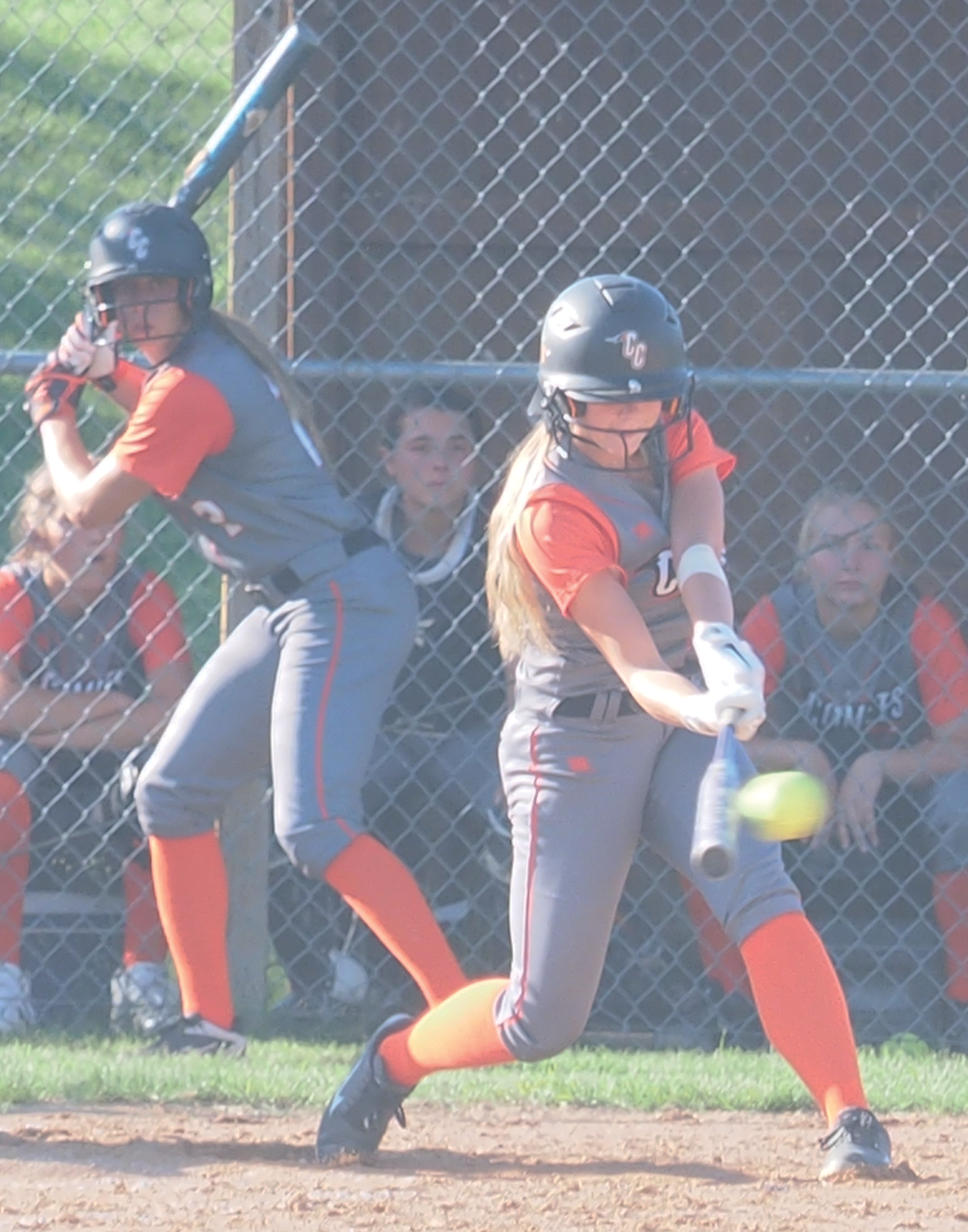 Comets club 4 homers in softball sweep of Indians