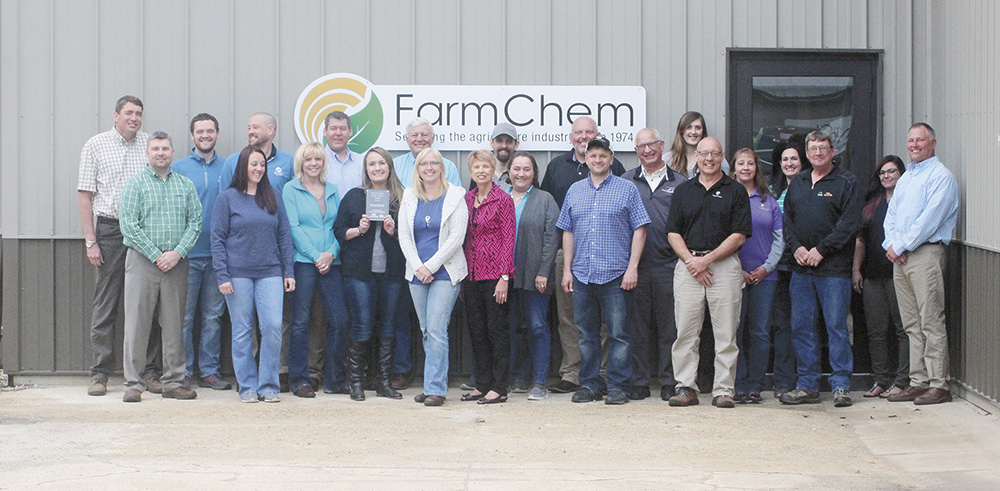 FarmChem in Floyd receives Renew Rural Iowa Award