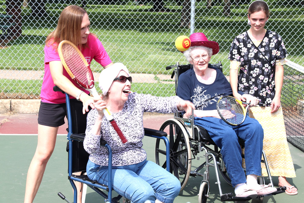 Chautauqua residents have some summer fun