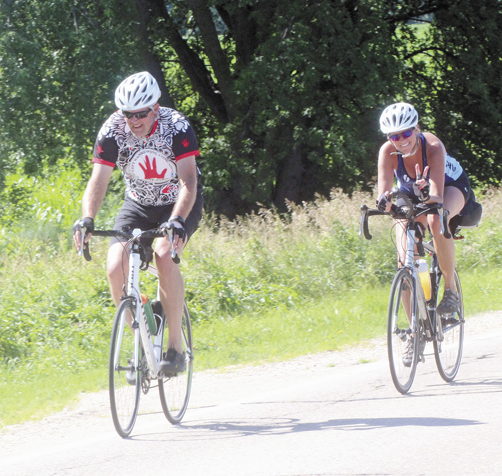 Riders young and old enjoy Charles City Bike Ride