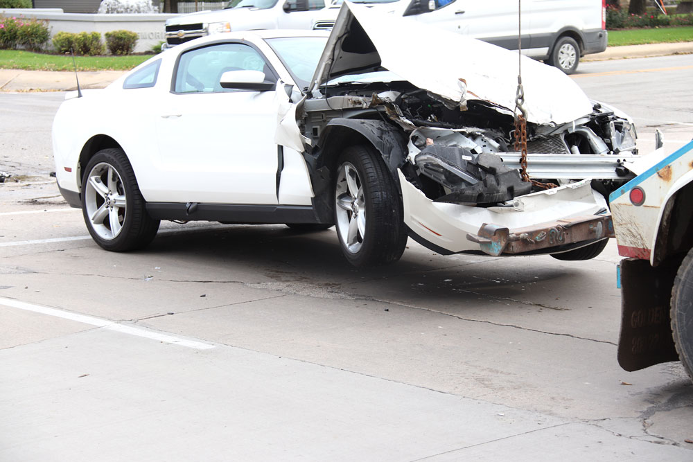 No injuries reported in two-vehicle accident at Clark/Brantingham intersection