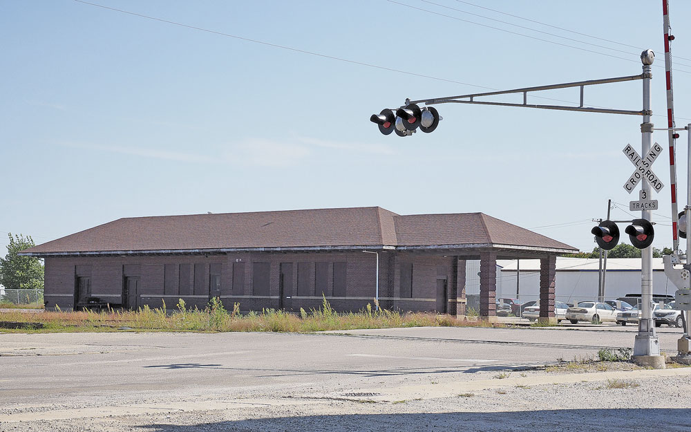 Effort to save Charles City depot announces major challenge gift