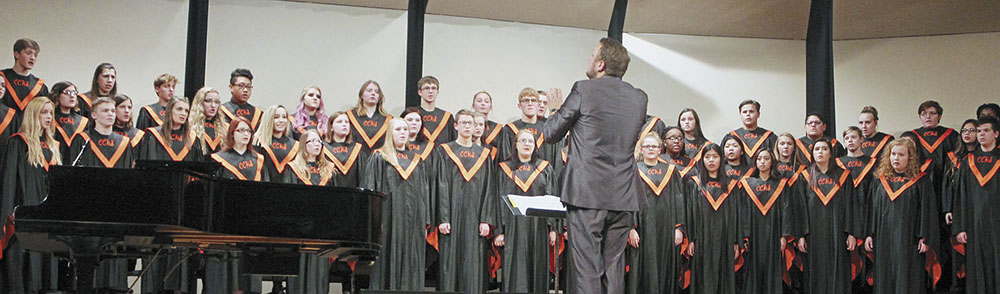 CCHS presents first vocal concert of the year, with some help from the Charles City Singers