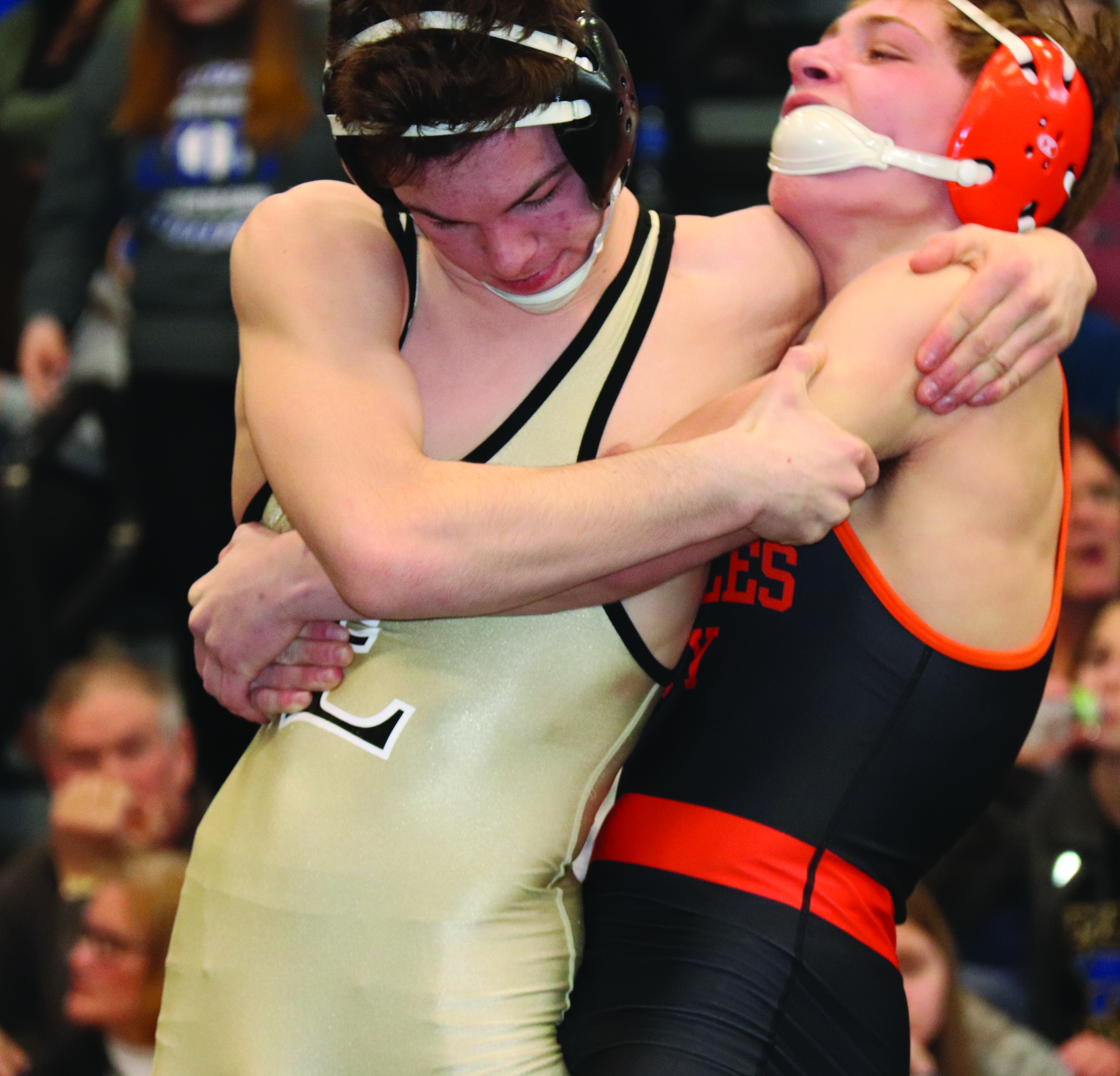 Comet wrestlers out to bust state brackets