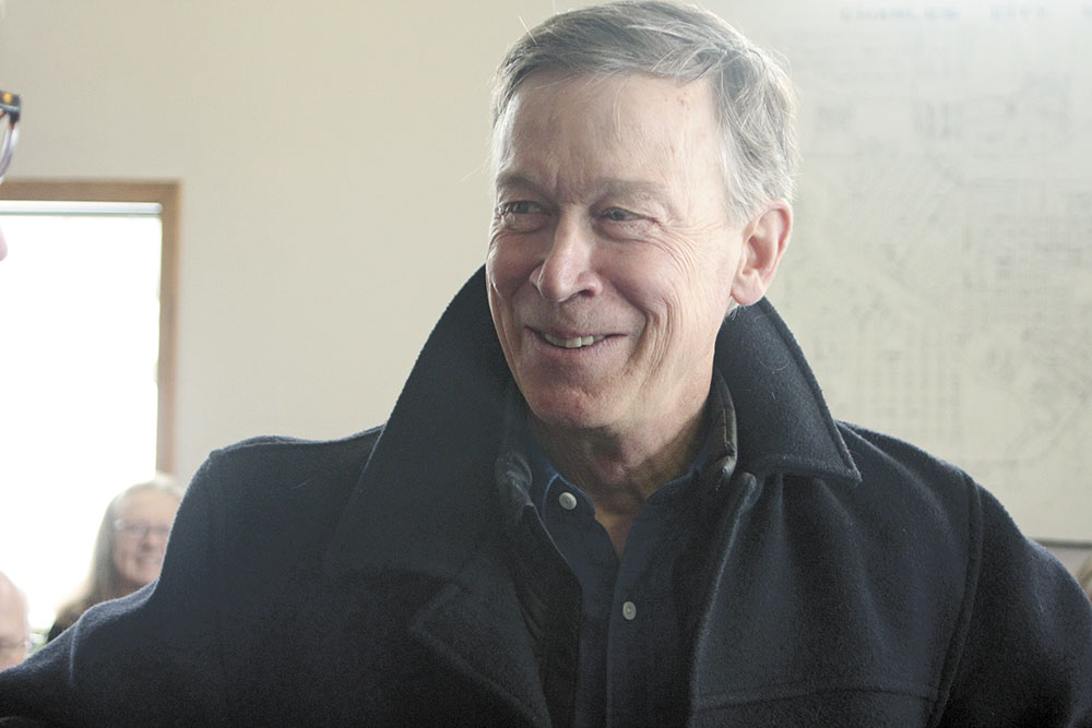 Hickenlooper campaigns in Charles City, says nation facing a ‘crisis of division’