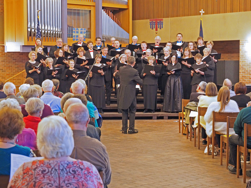 Charles City Singers entertain with ‘Americana’