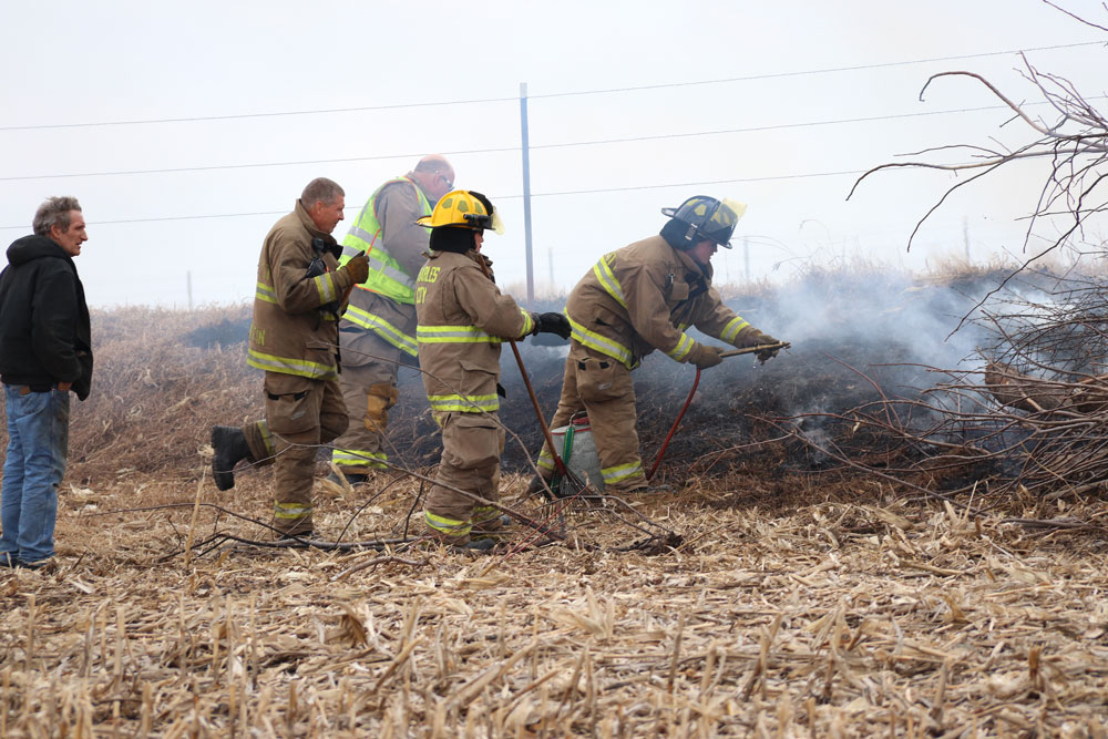 Grass fire east of Charles City contained by CCFD