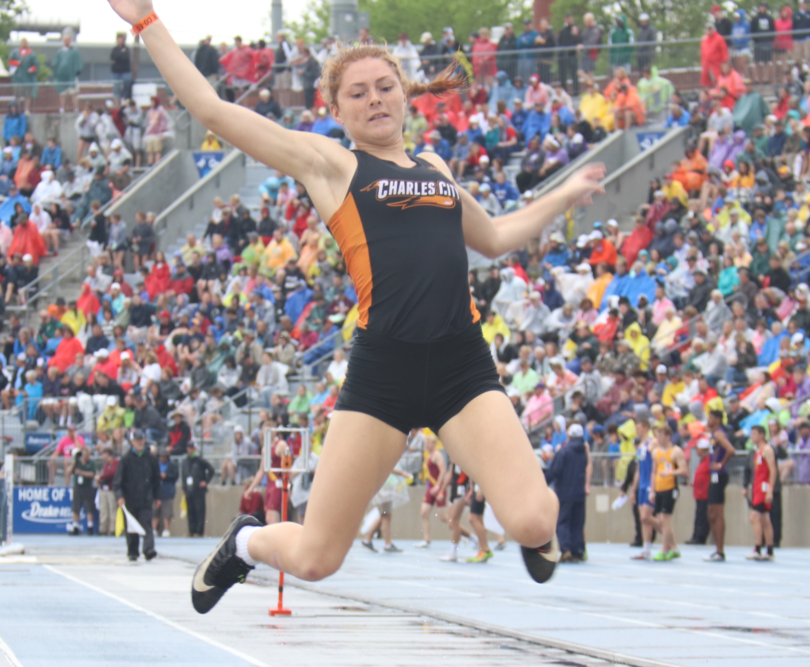 Comet Liz Fiser 2nd in long jump at state