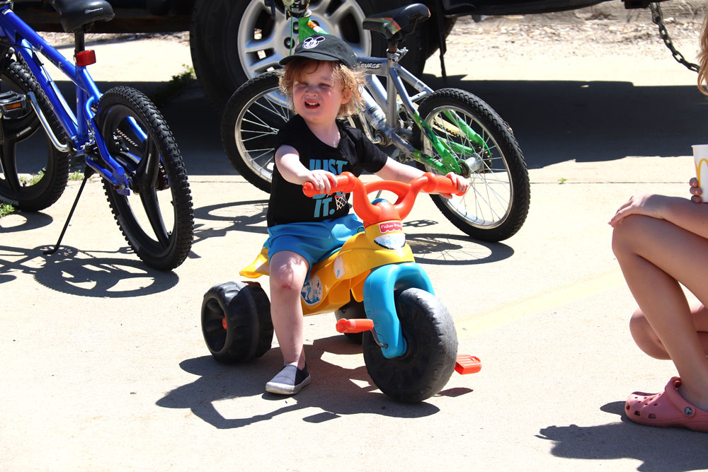 More than 100 kids attend bike rodeo to learn about safety