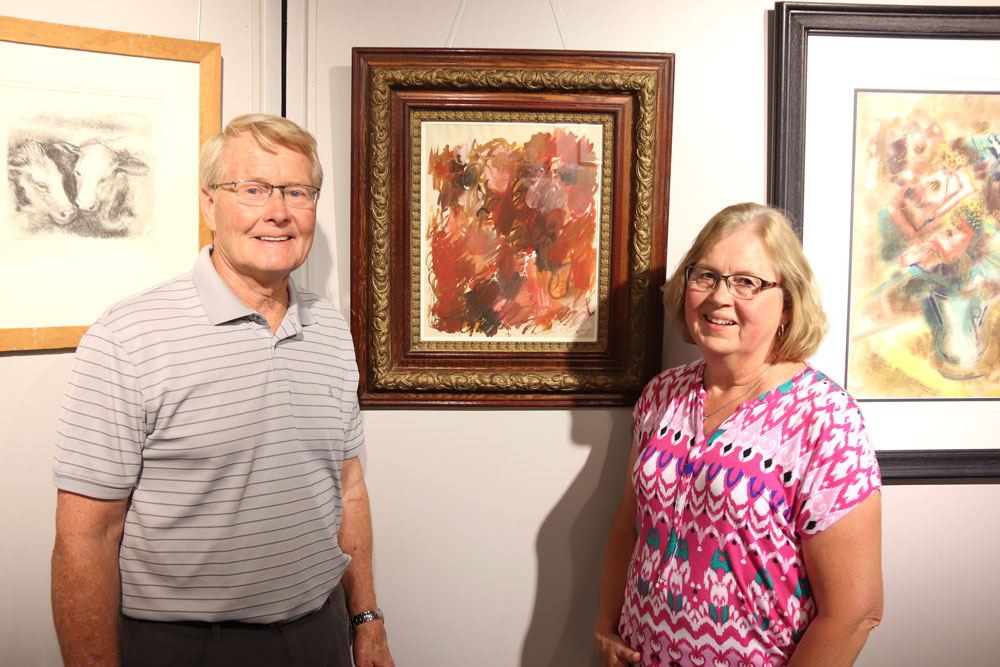 Renowned Iowa artist’s family gifts one of her pieces to Charles City Arts Center