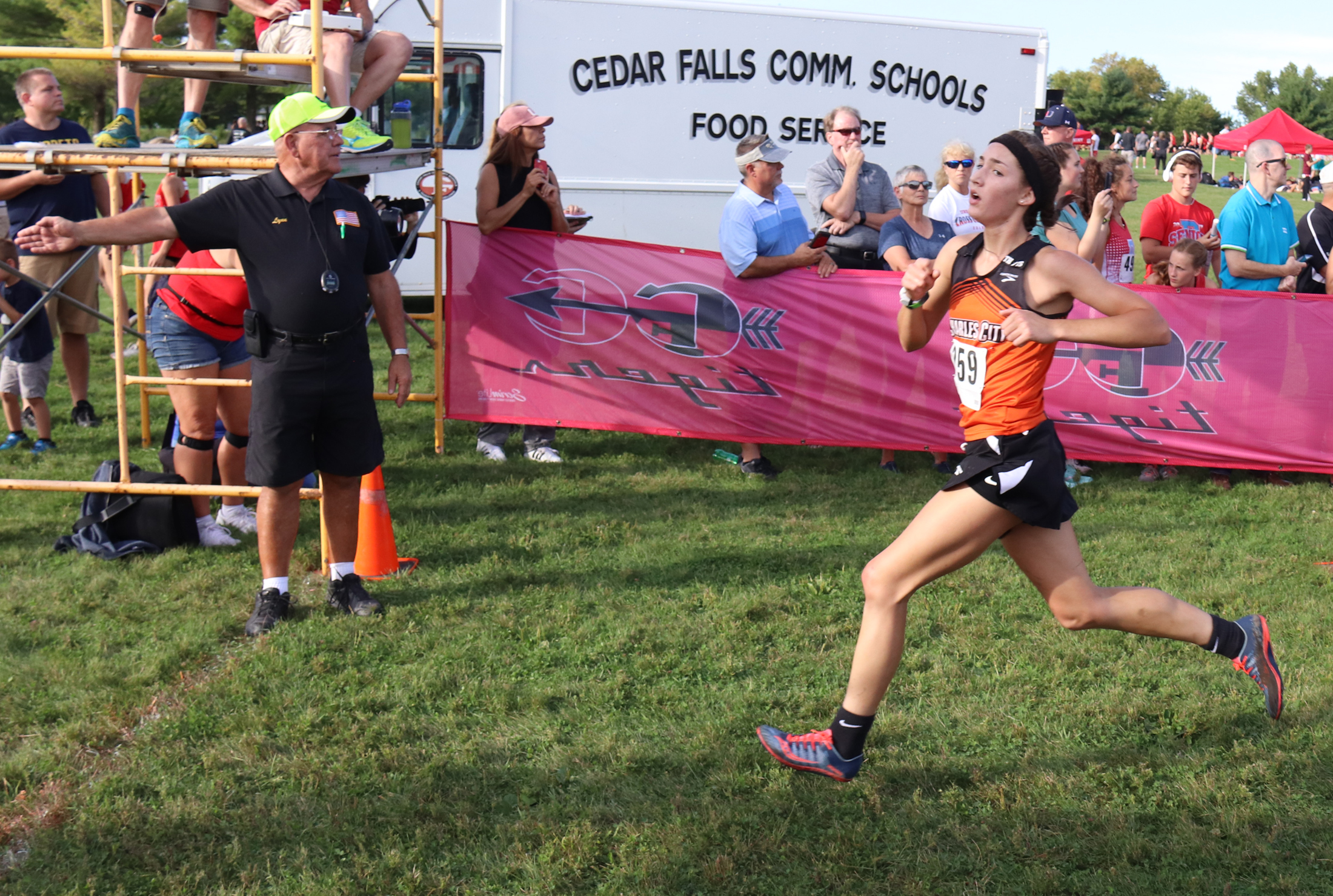 Comets compete in highly competitive Rich Engel XC Classic