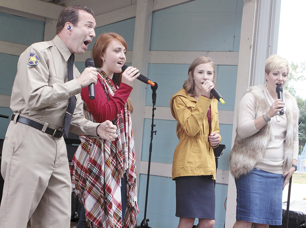 Floyd Gospel Sing draws large, enthusiastic crowd