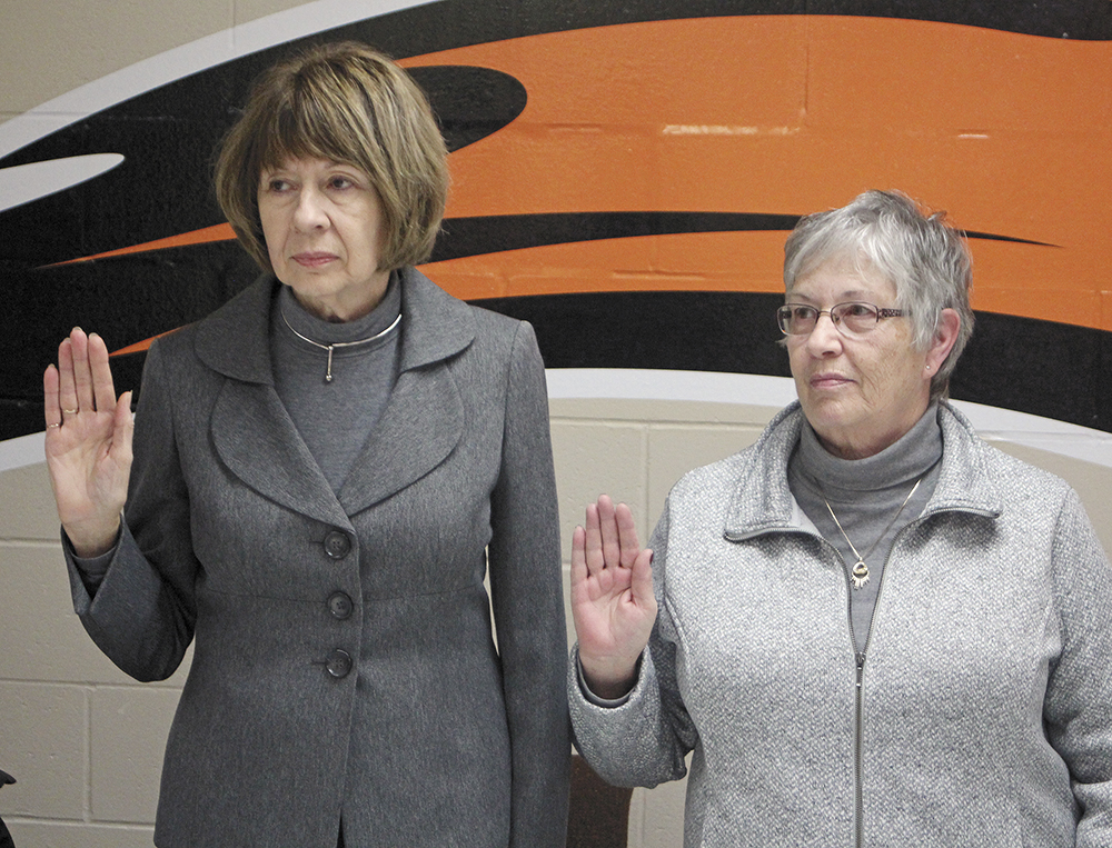 Bergland and Rottinghaus sworn in, Mack and Freund appointed school board president, vice-president