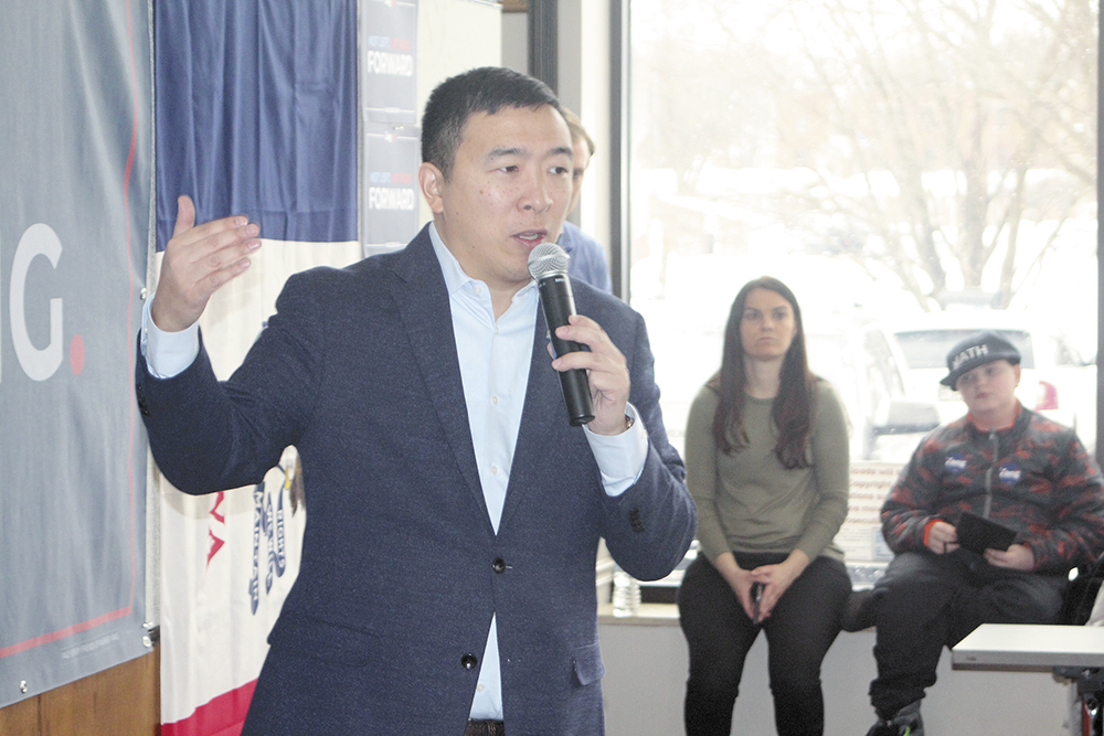 Yang promises new approach to economy at Charles City stop