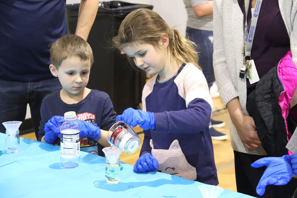 Science Night a chance for IC students to have fun with chemistry