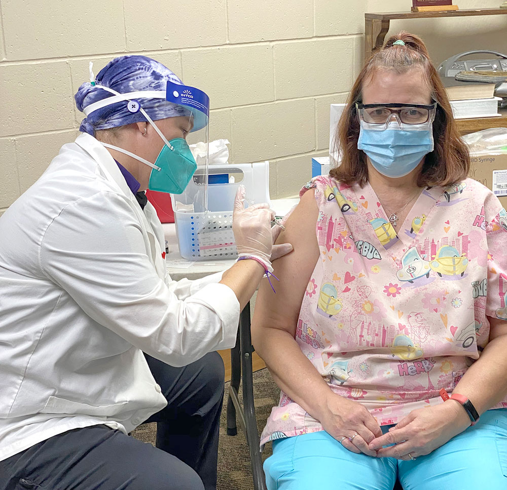 Floyd County vaccinations continue as 9th Street Chautauqua residents, staff get their first COVID-19 shots