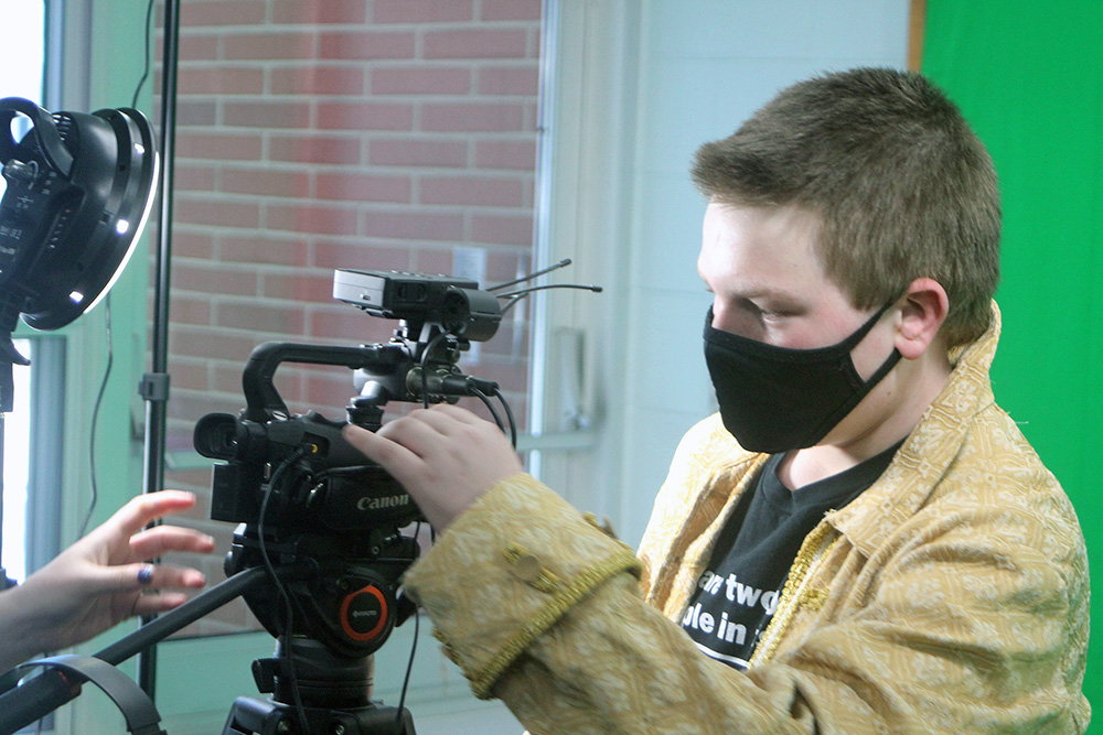 Charles City Middle School drama production goes digital