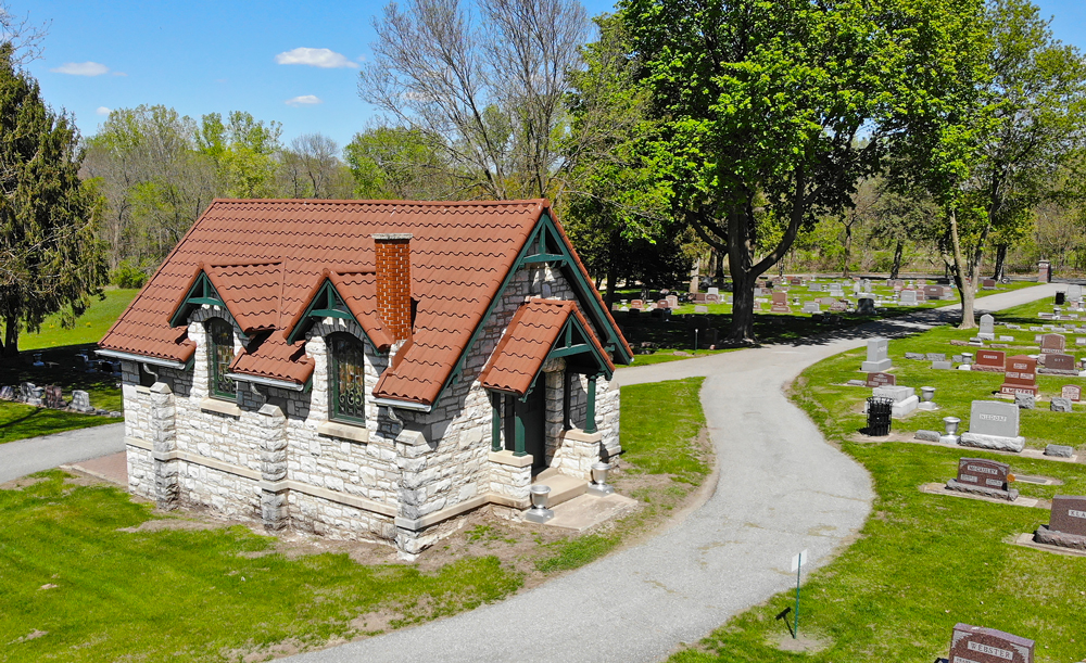 Charles City’s Riverside Cemetery Chapel will be open over Memorial Day weekend