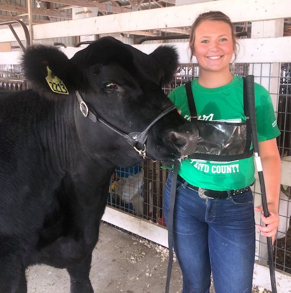 Brunner and Bruno represent Floyd County at Governor’s Charity Steer Show