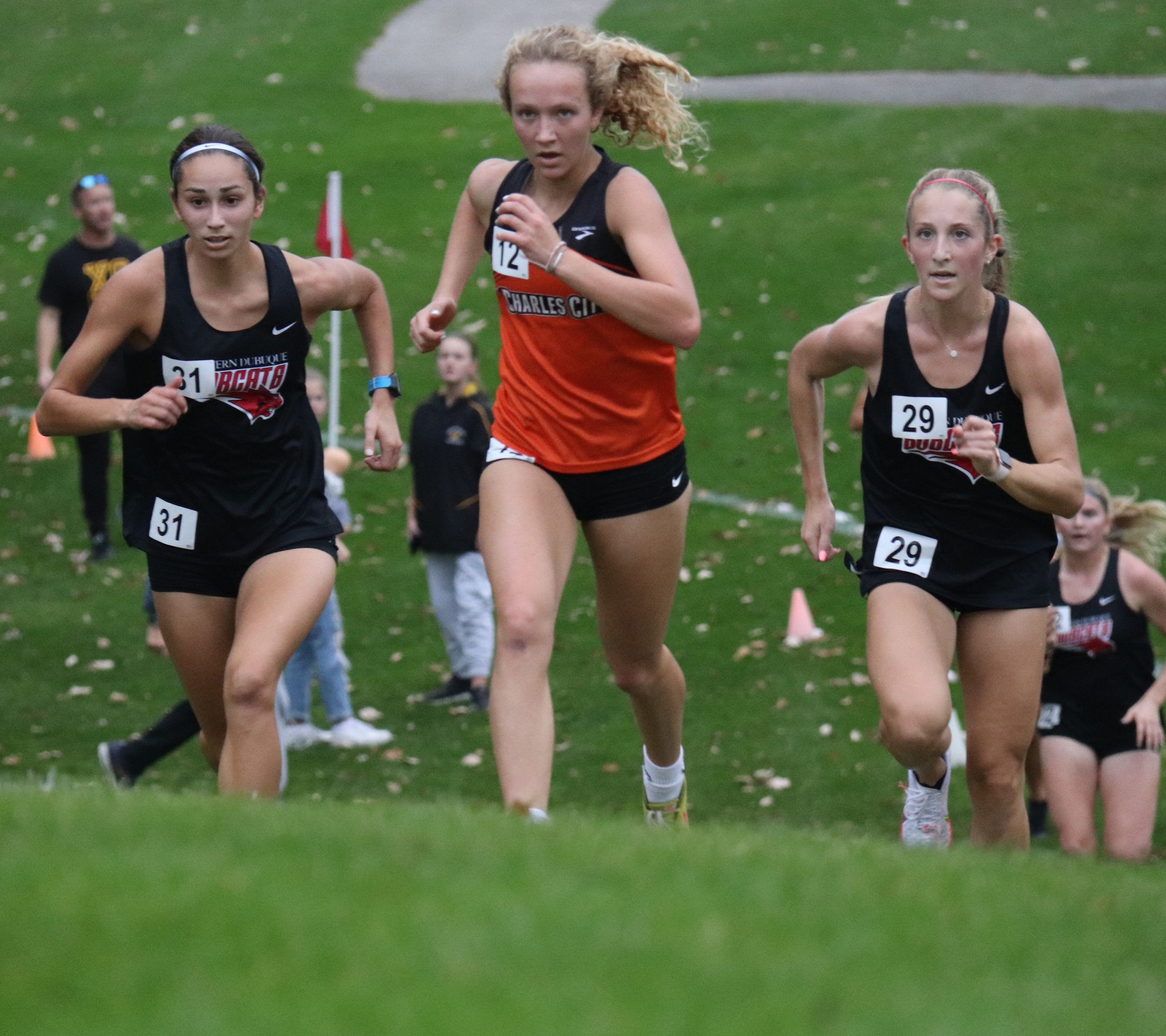Comet senior Lydia Staudt qualifies for State XC for 3rd time Comet senior Lydia Staudt qualifies for State XC for 3rd time