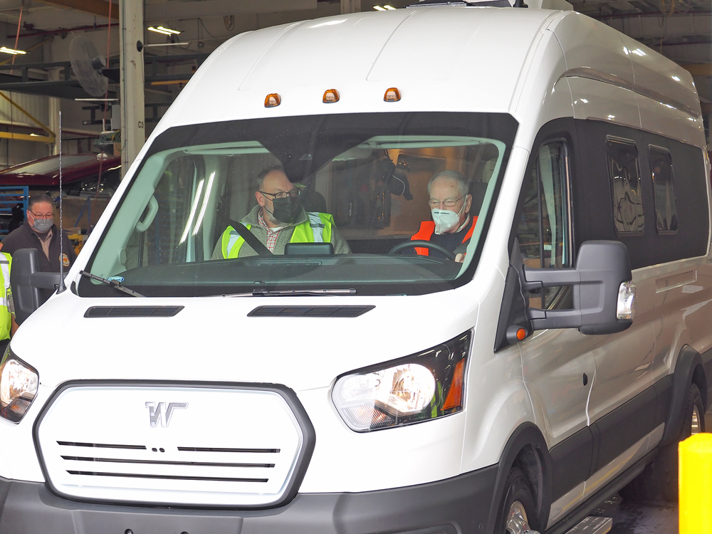 Grassley ‘test drives’ new Winnebago all-electric motor home on Charles City tour