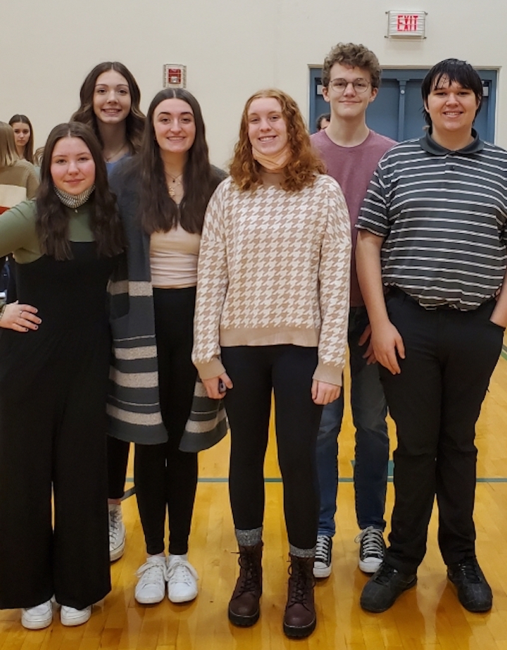Entire CCHS speech team advances to state competition