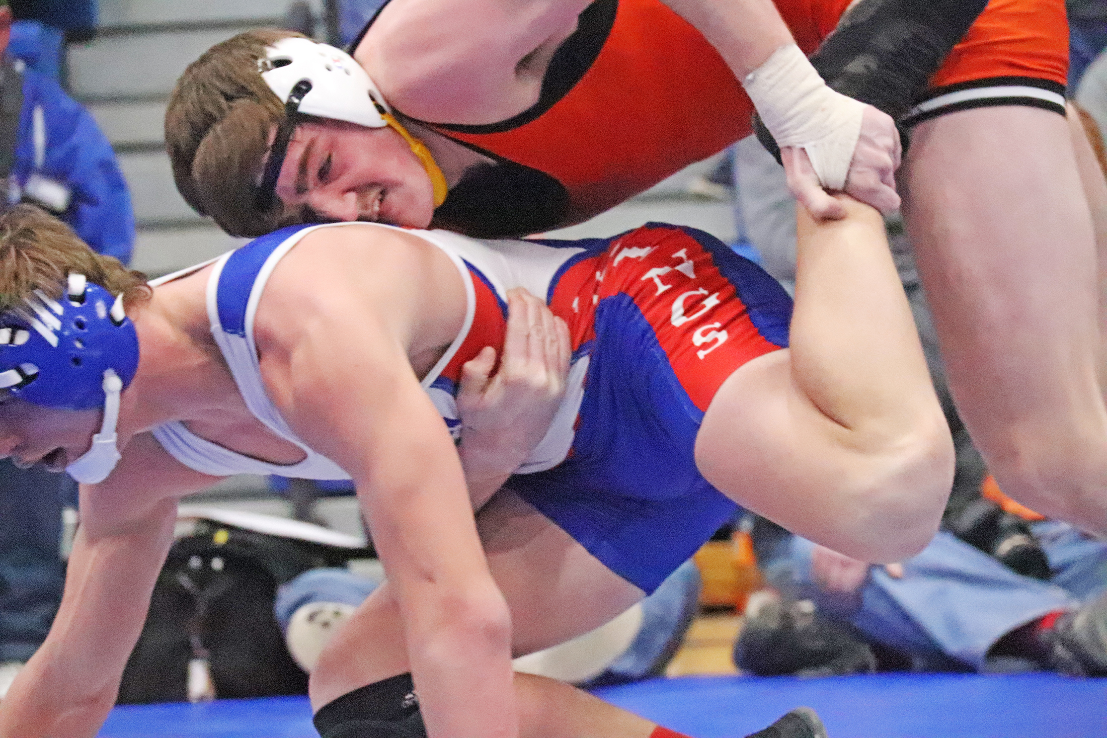 Kayden Blunt, Chase Crooks and Nathan Lopez earned titles while helping  Comets place 2nd at Sectionals – Charles City Press