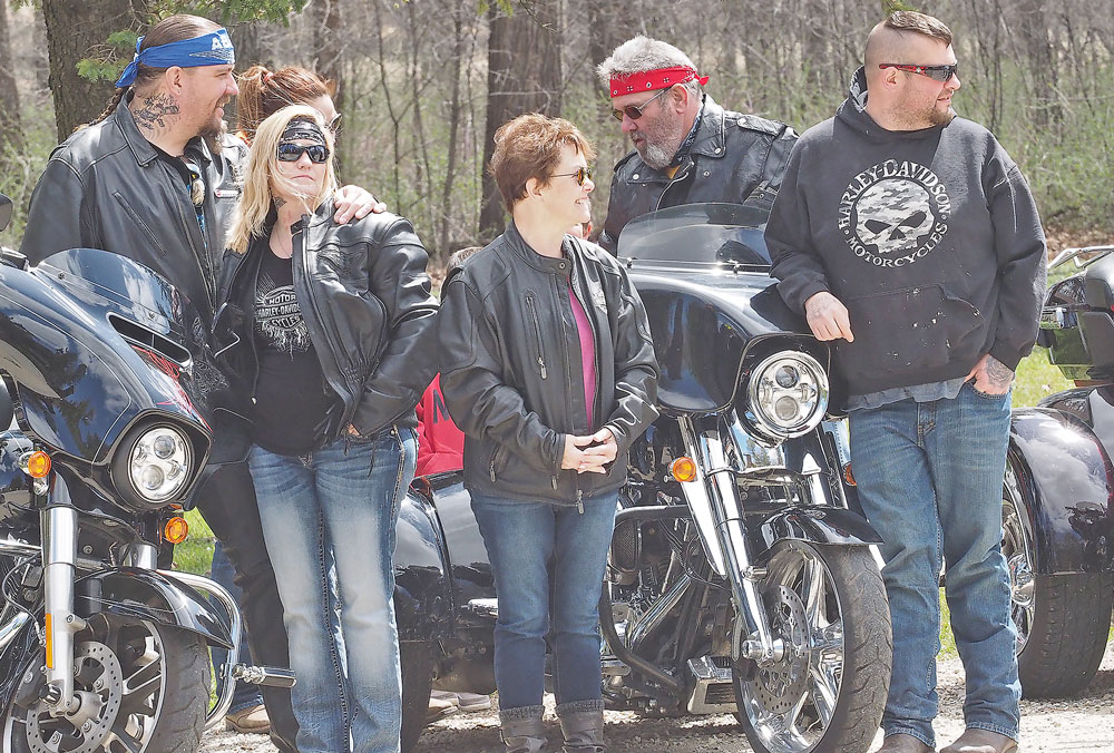 Motorcycle riders flock to Little Brown Church for bike blessing service