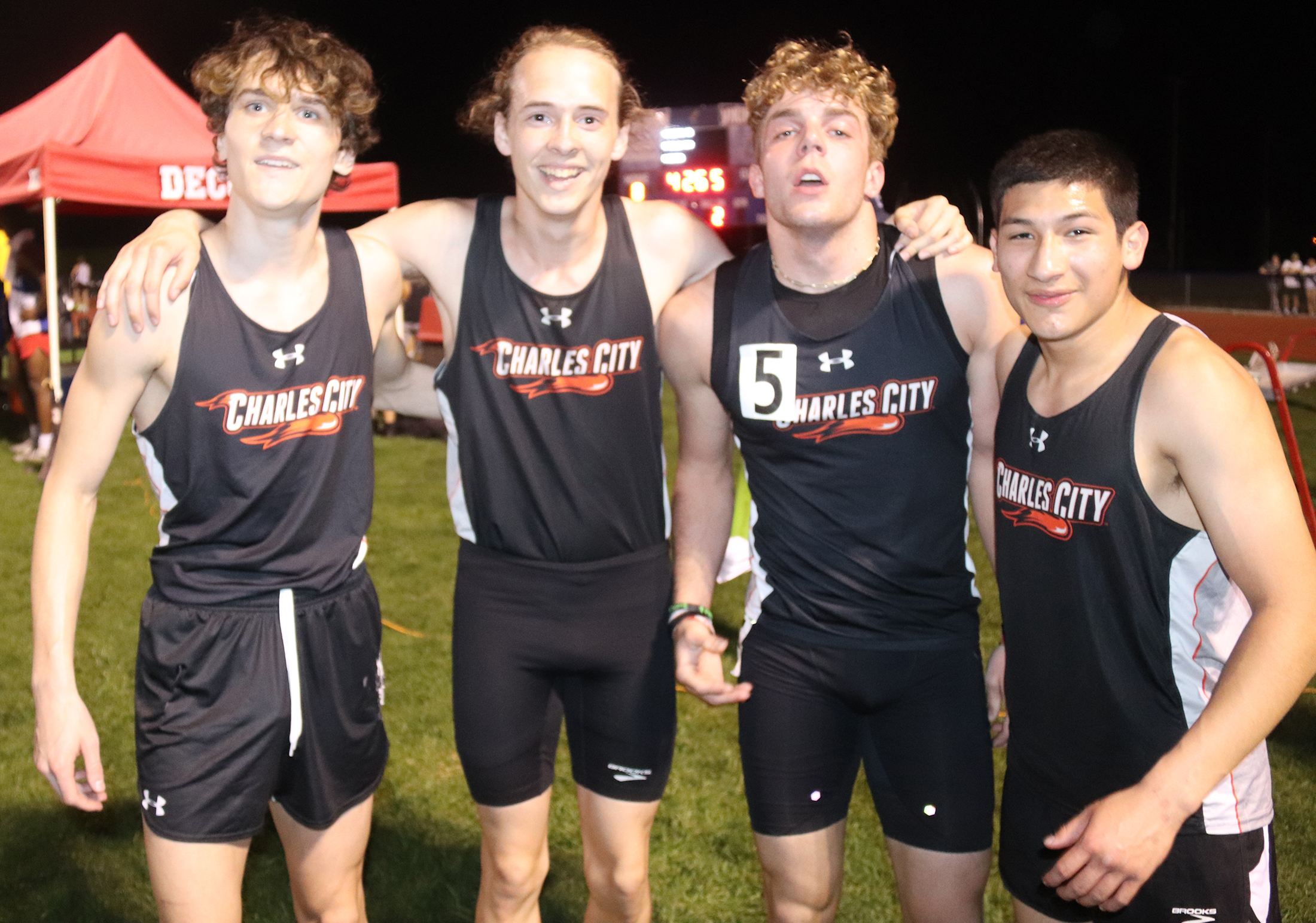 Comet 4-by-400 relay ends state qualifier on high note