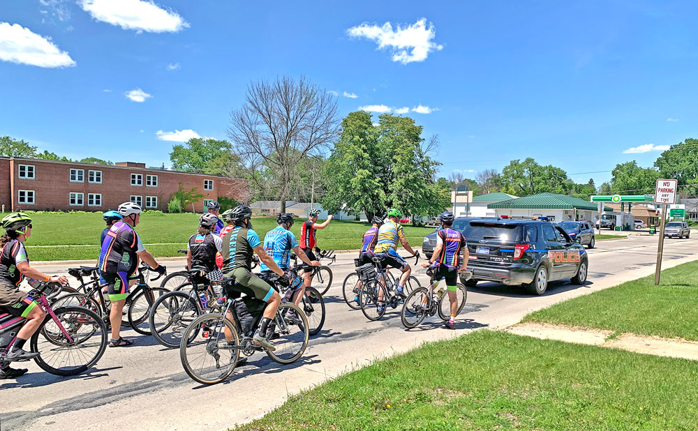 A taste of the town – RAGBRAI pre-riders make stop in Charles City