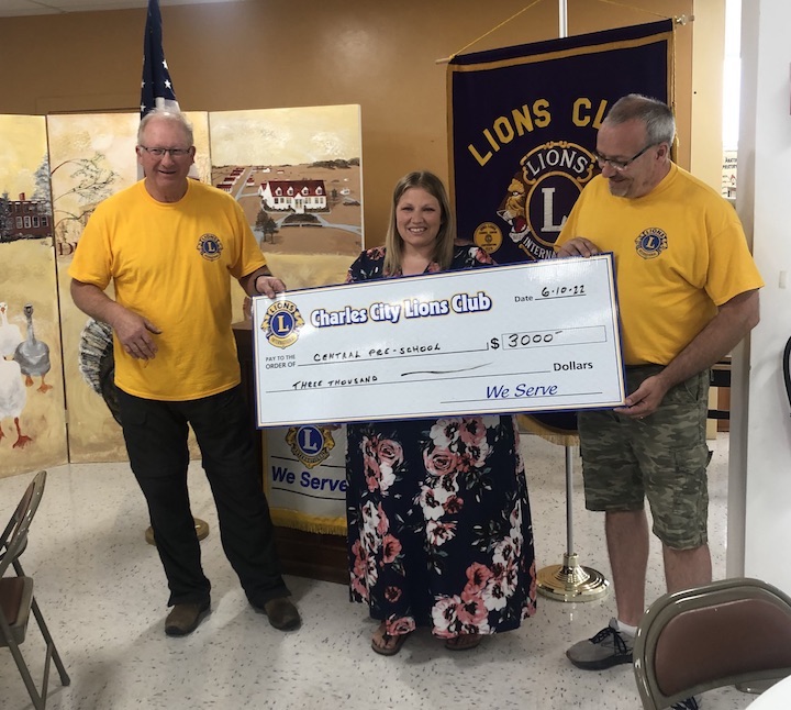 Charles City Lions donate $3,000 to Central Preschool