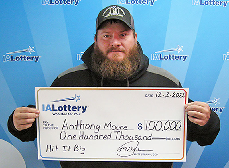 Nora Springs man hits $100,000 lottery scratcher jackpot