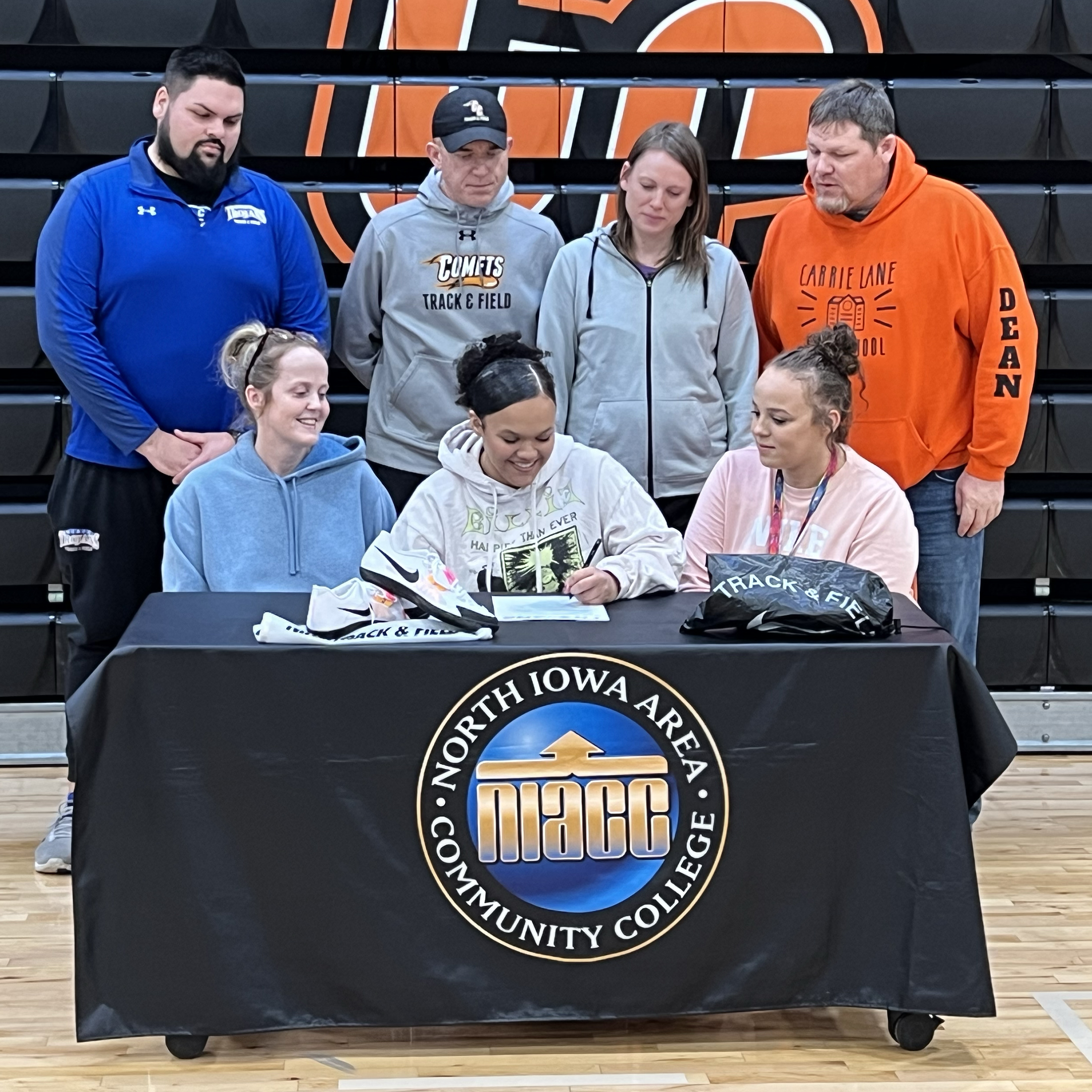 Paris Armstrong to throw for NIACC Trojans