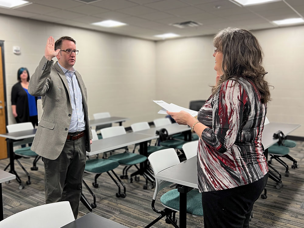 Floyd County attorney appointee Prichard sworn in; taking new part-time role