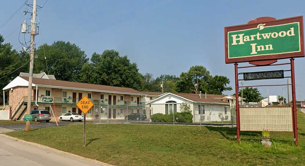 Abandoned Hartwood Inn in Charles City sold at sheriff’s sale